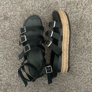 Urban Outfitters Platform Sandal